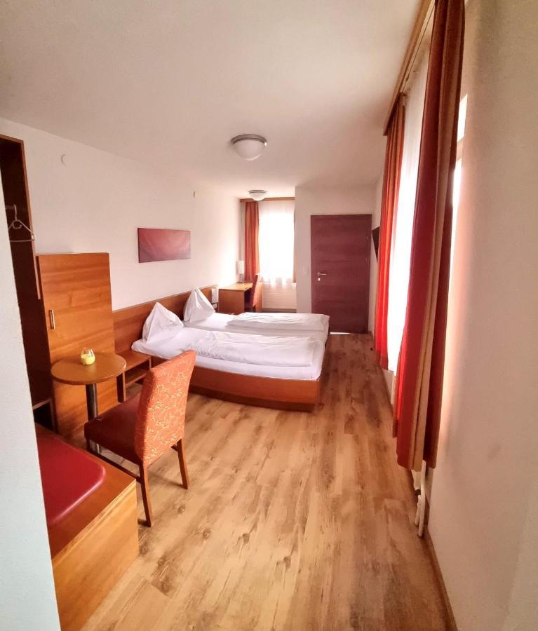 Schillerhof Hotel Garni Vöcklabruck Zewnętrze zdjęcie