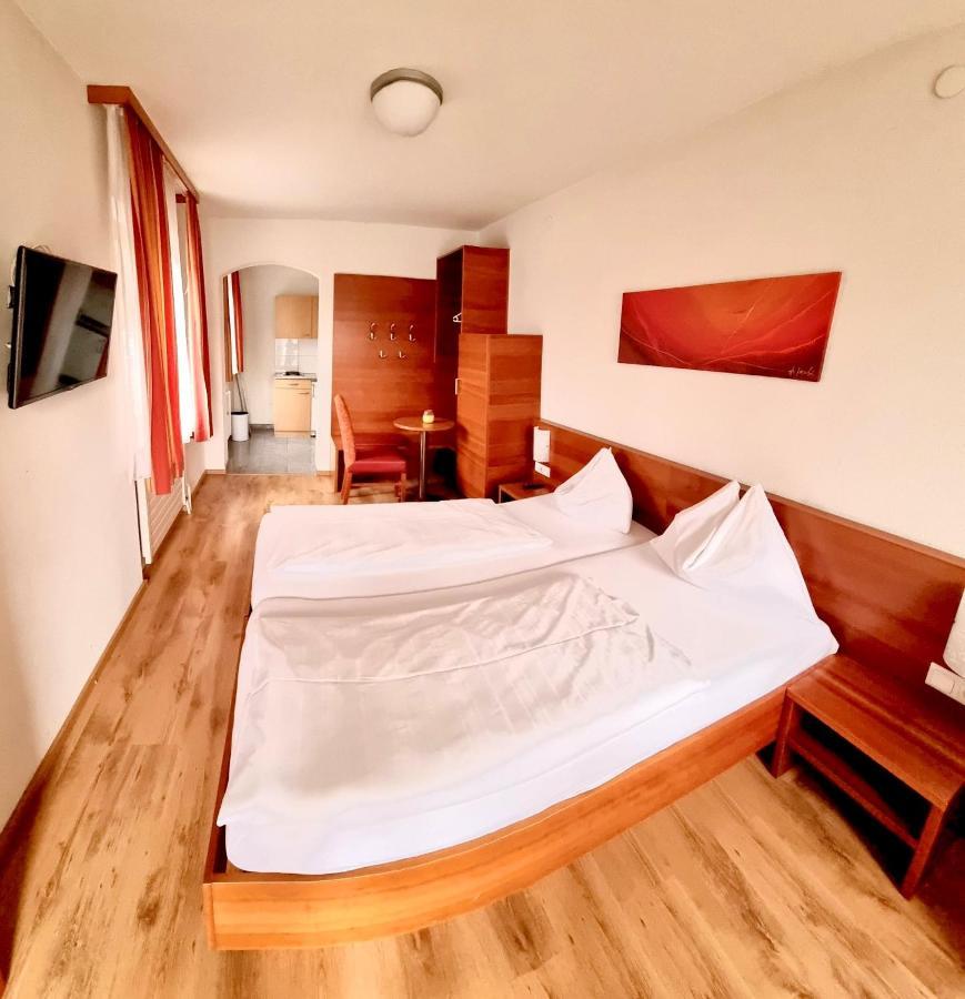 Schillerhof Hotel Garni Vöcklabruck Zewnętrze zdjęcie